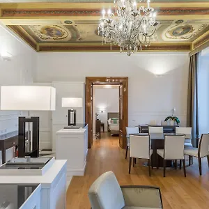 Pensión Internazionale Domus